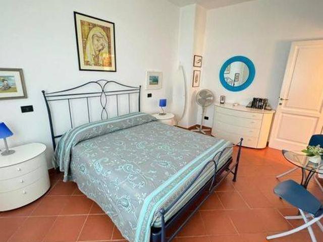 Villa in vendita a Massa MS