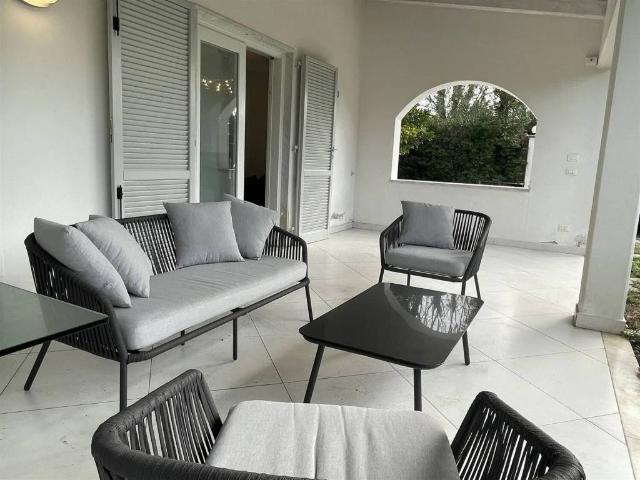 Villa in vendita a Massa MS