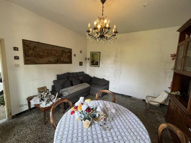 Villa in vendita a Massa MS
