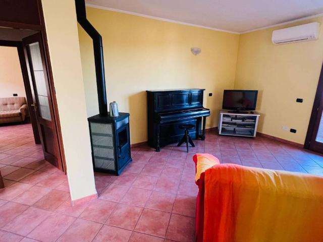 Villa in vendita a Massalengo LO