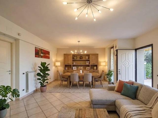 Villa in vendita a Massalengo LO