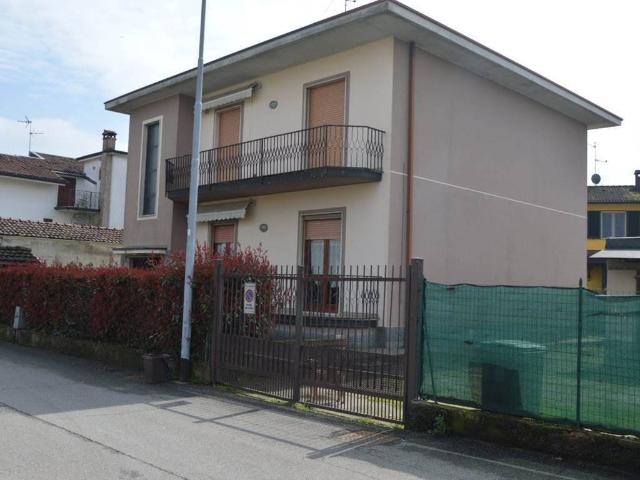 Villa in vendita a Massalengo LO