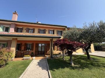 Villa in vendita a Massanzago PD