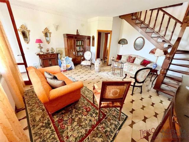 Villa in vendita a Massarosa LU