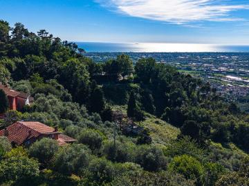 Villa in vendita a Massarosa LU