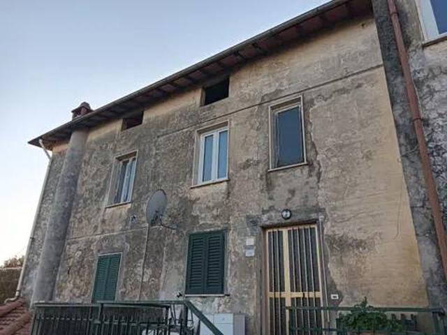 Villa in vendita a Massarosa LU