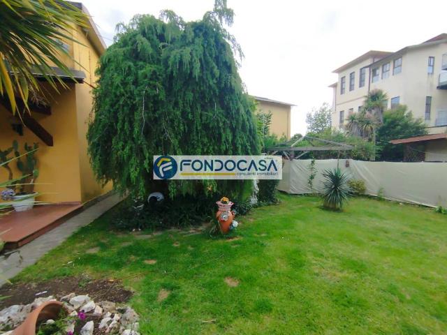 Villa in vendita a Massarosa LU