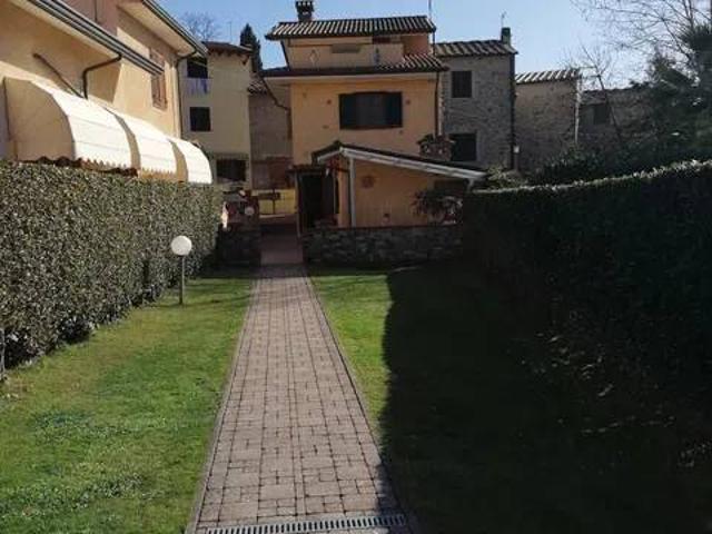 Villa in vendita a Massarosa LU