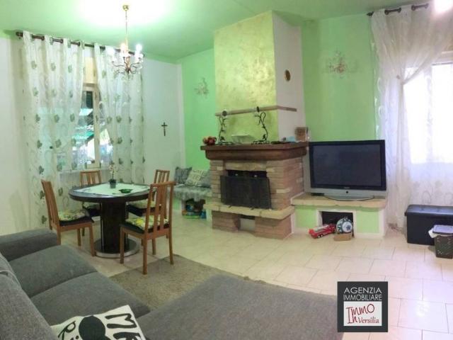 Villa in vendita a Massarosa LU