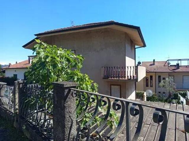 Villa in vendita a Massarosa LU