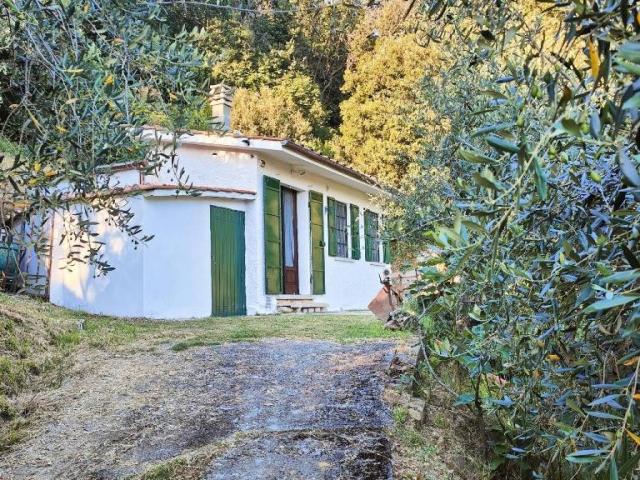 Villa in vendita a Massarosa LU