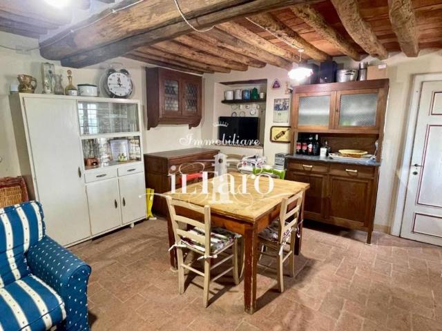 Villa in vendita a Massarosa LU