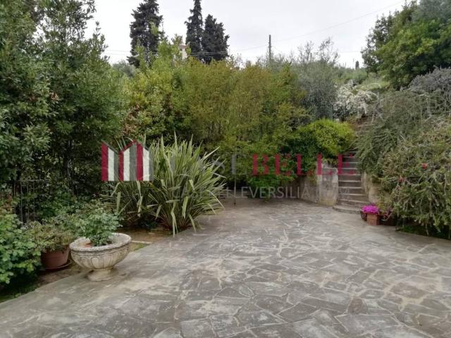 Villa in vendita a Massarosa LU