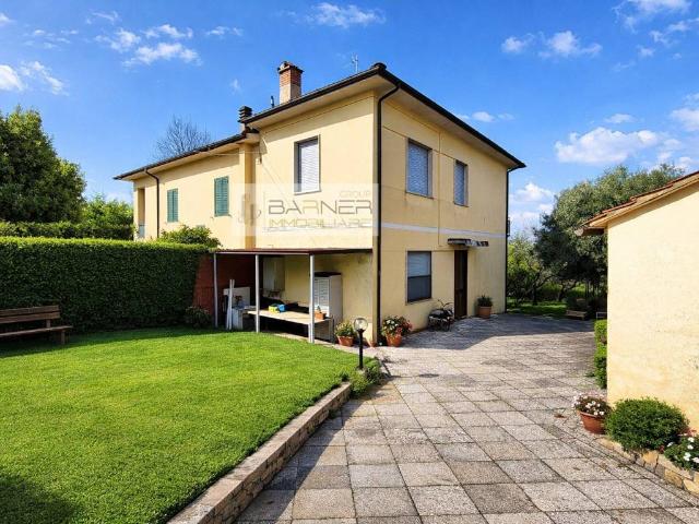 Villa in vendita a Massarosa LU