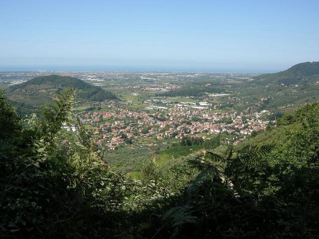 VILLA in VENDITA a MASSAROSA Stiava di 4 vani