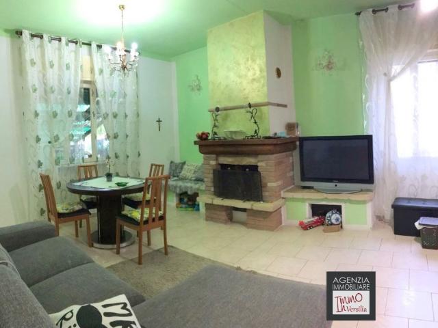 Villa in vendita a Massarosa