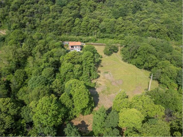 Villa in vendita a Massino Visconti NO