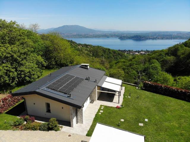 Villa in vendita a Massino Visconti NO