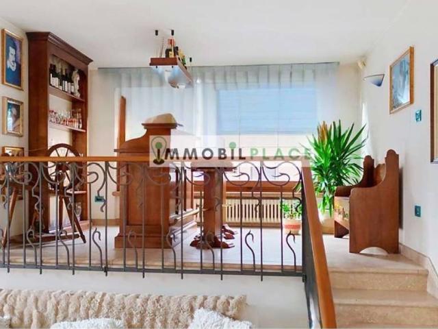 Villa in vendita a Mezzocorona TN