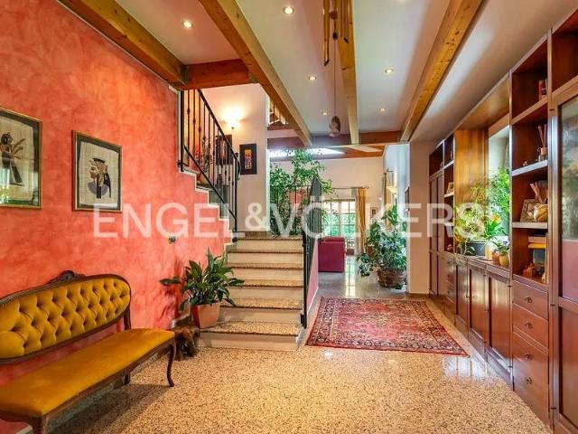Villa in vendita a Mezzolombardo TN