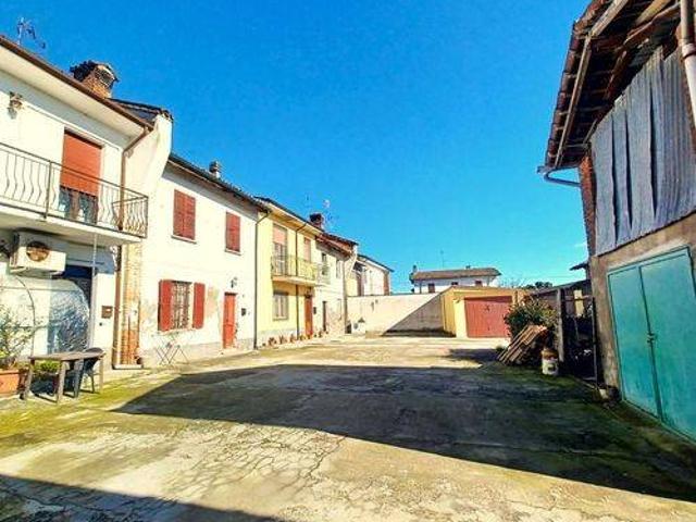 Villa in vendita a Mezzana Bigli PV