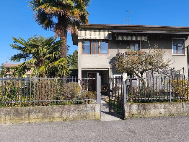 Villa in vendita a Mezzana Rabattone PV