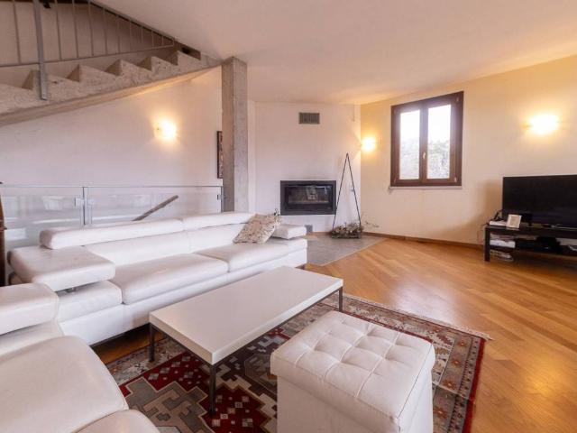 Villa in vendita a Mezzane di Sotto VR