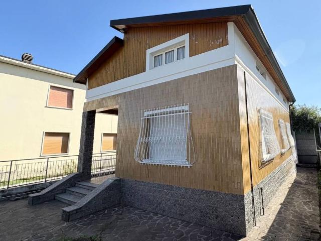 Villa in vendita a Meda MB
