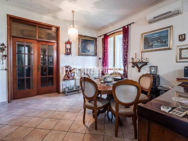 Villa in vendita a Medesano PR