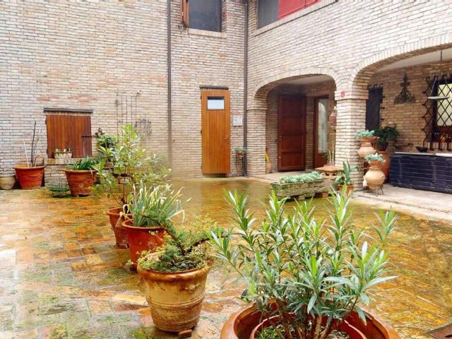 Villa in vendita a Medicina BO