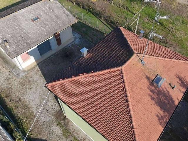 Villa in vendita a Medolla MO