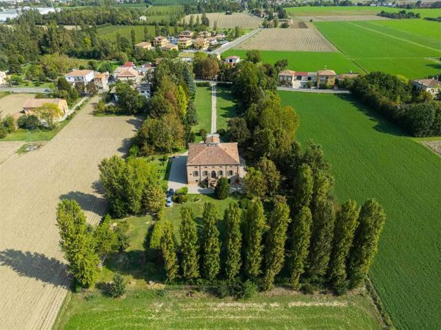 Villa in vendita a Medolla MO