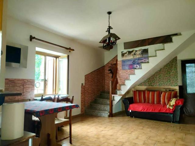 Villa in vendita a Meduno PN