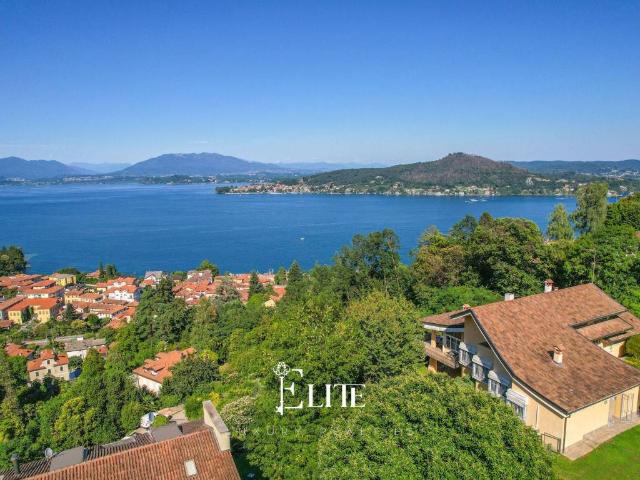 Villa in vendita a Meina NO