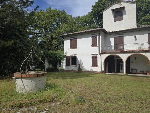 Villa in vendita a Meldola FC