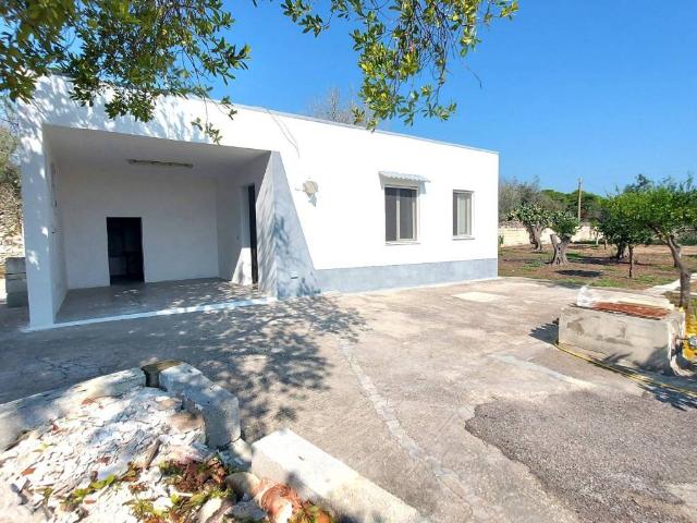 Villa in vendita a Melendugno LE