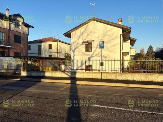 Villa in vendita a Melegnano MI