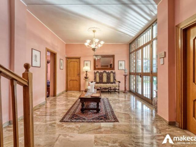 Villa in vendita a Melegnano MI