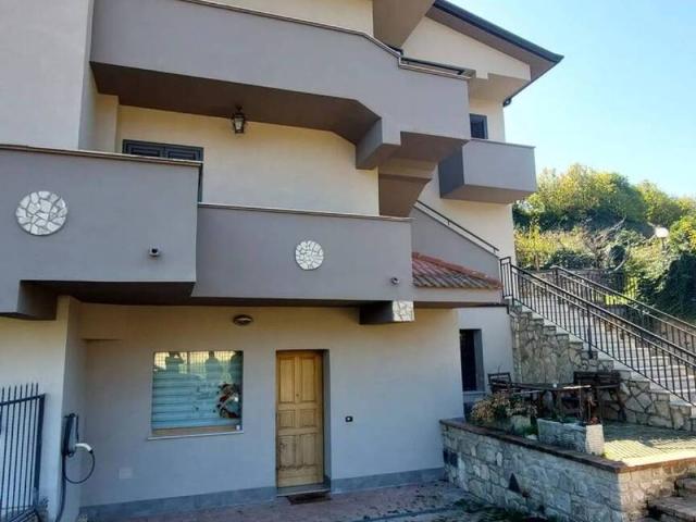Villa in vendita a Melfi PZ