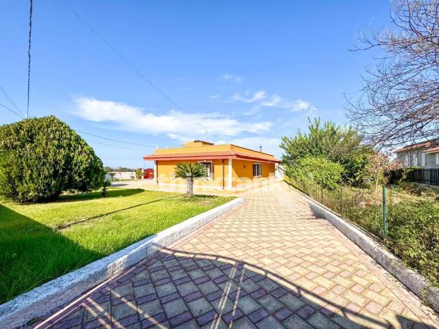 Villa in vendita a Melilli SR