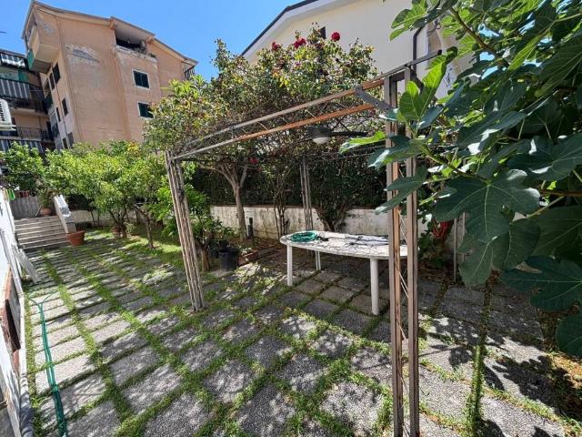 Villa in vendita a Melito di Napoli NA
