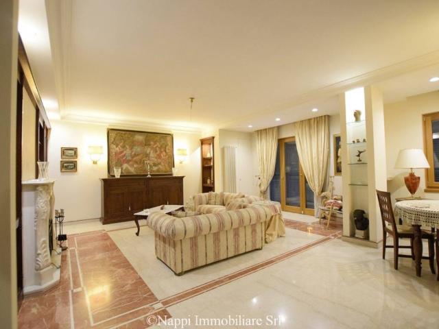 Villa in vendita a Melito di Napoli NA