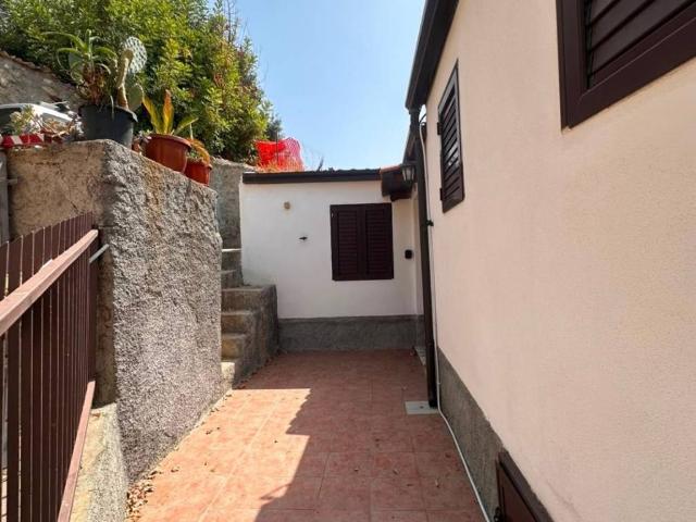 Villa in vendita a Melito di Porto Salvo RC