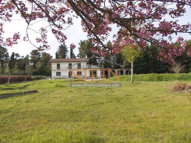 Villa in vendita a Melito Irpino AV