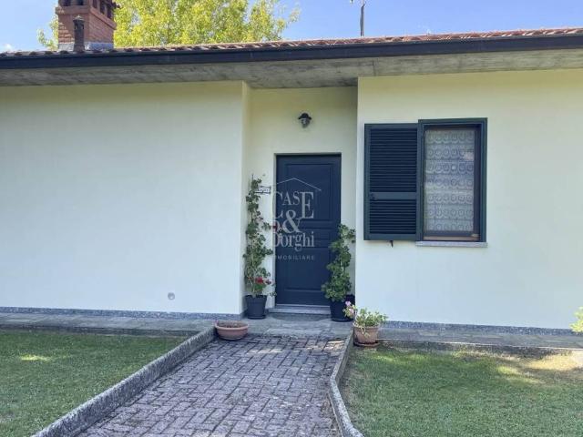 Villa in vendita a Menconico PV
