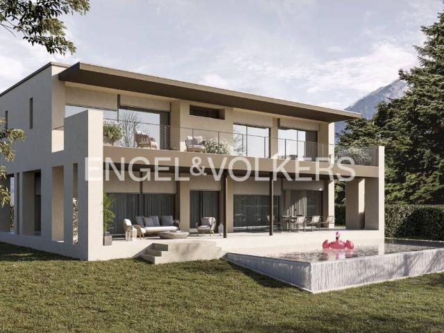 Villa in vendita a Menaggio CO