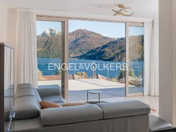Villa in vendita a Menaggio CO