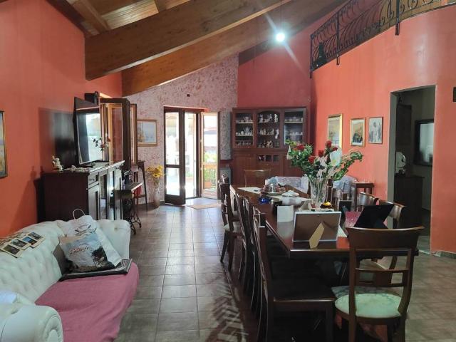 Villa in vendita a Mendicino CS