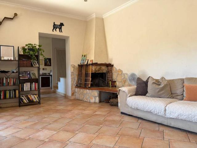 Villa in vendita a Mentana RM