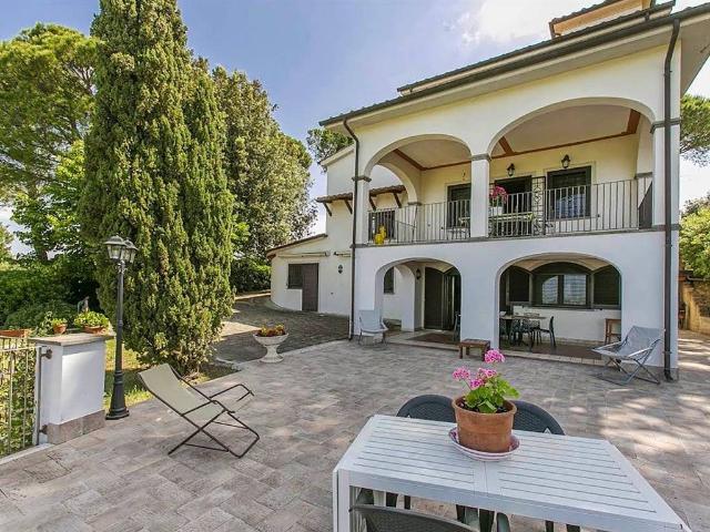 Villa in vendita a Mentana RM